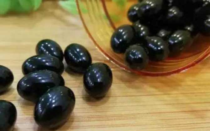 蜂膠膠囊
